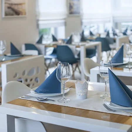 Hotel Aqua - Destigo 3*