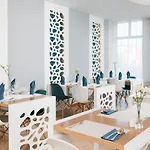 Aqua - Destigo Hotel Sopot