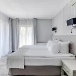 Otel Aqua - Destigo Sopot