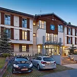 Otel Aqua - Destigo