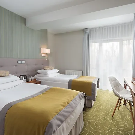 Aqua - Destigo 호텔