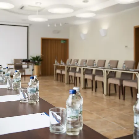 호텔 Aqua - Destigo 3*