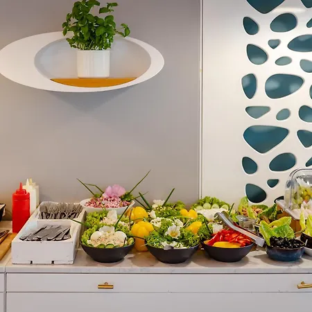 호텔 Aqua - Destigo 3*