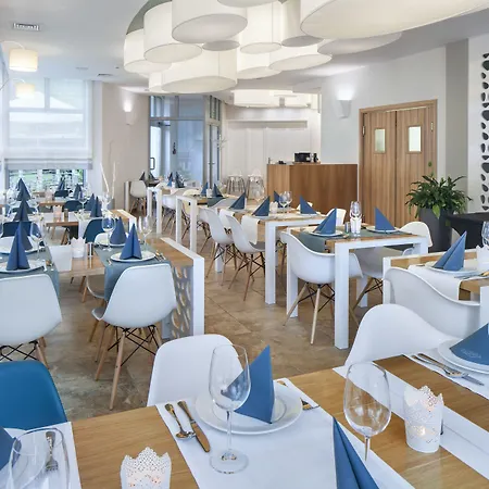 Aqua - Destigo 3* 소포트