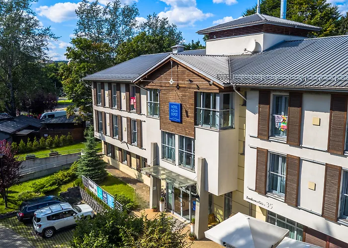 Aqua - Destigo Hotel